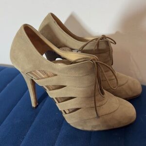 Valentino Vintage Tan Suede Cutout Accent d’Orsay Pump Heels, 6.5